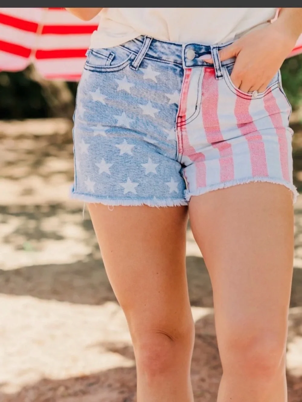 Judy Blue Patriotic Flag Print Denim Shorts NEW - Picture 10 of 12